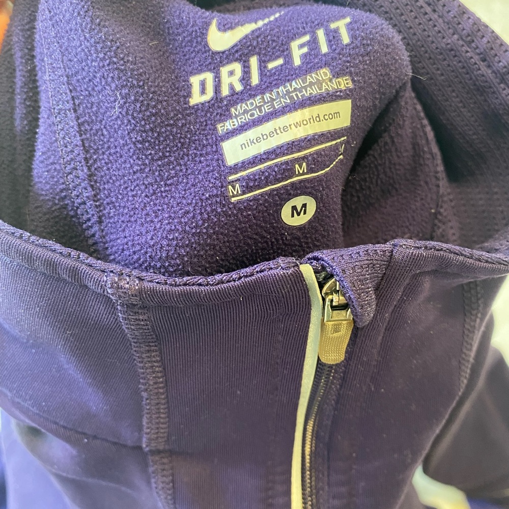 Nike Fleece Running Layer - image 3